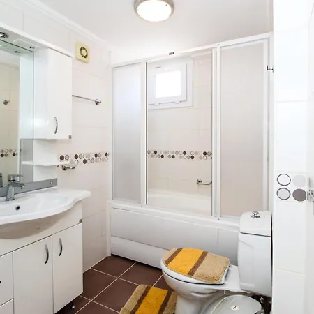 Tekce Tranquil Nature Yesiluzumlu N17 فيلة